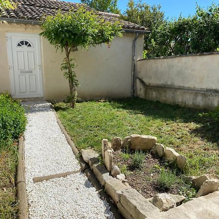 Les Volets Bleus Villa Malaucene Exterior photo