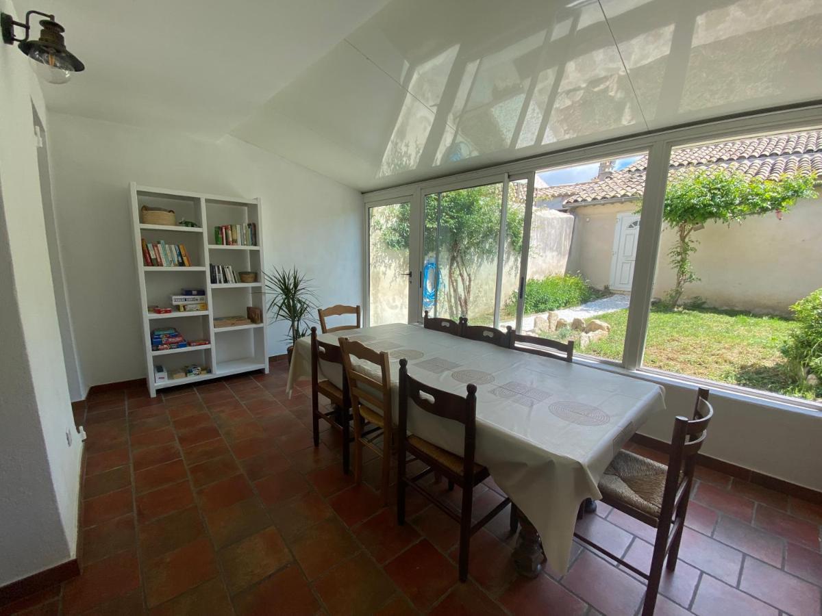 Les Volets Bleus Villa Malaucene Exterior photo
